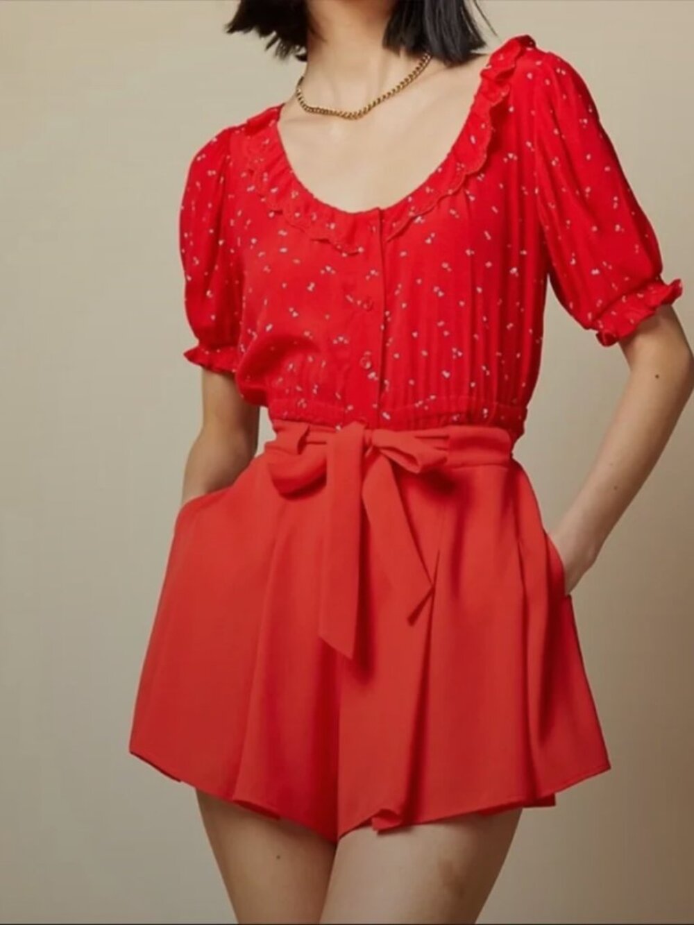 Sunday Best Aritzia Red Tie-Front Skort Shorts Size 2